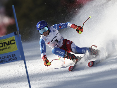 Tessa Worleyová na trati prvého kola obrovského slalomu na MS v lyžovaní