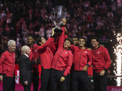 Tenisti Tímu sveta sa stali druhýkrát víťazmi Laver Cupu