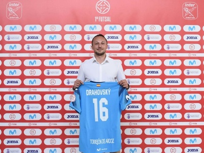 Slovenský futsalový reprezentant Tomáš Drahovský sa upísal päťnásobnému víťazovi LM Interu Movistar