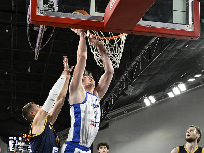 Tomáš Pavelka (Slovensko) a