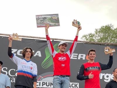 Len 16-ročný cyklista Tommy Miškolci z Rajeckých Teplíc si vybojoval účasť na majstrovstvách sveta v Chile