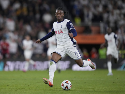 Obranca Tottenhamu Destiny Udogie