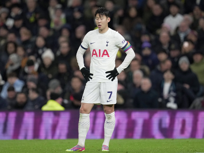 Kapitán Tottenhamu Son Heung-min počas zápasu
