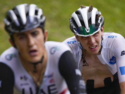 Tadej Pogačar a Marc Soler stúpajú na Col de la Loze v 17. etape Tour de France 2023