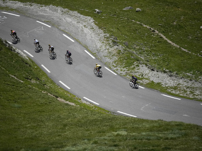 Cyklisti počas 18. etapy Tour de France