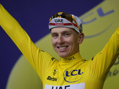 Dvojnásobný obhajca titulu Tadej Pogačar triumfoval vo štvrtkovej 6. etape cyklistických pretekov Tour de France