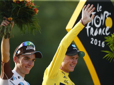 Adam Yates a Chris Froome