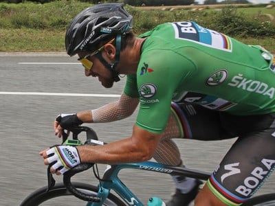 Peter Sagan sa trápi počas 19. etapy Tour de France