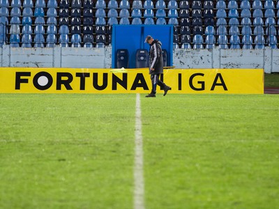 Pohľad na futbalový štadión Pasienky pred zrušeným zápasom 14. kola Fortuna ligy 2014/15 medzi ŠK Slovan Bratislava a FC Spartak Trnava.