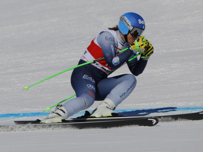 Talianska lyžiarka Elena Curtoniová počas tréningu zjazdu v St. Moritzi