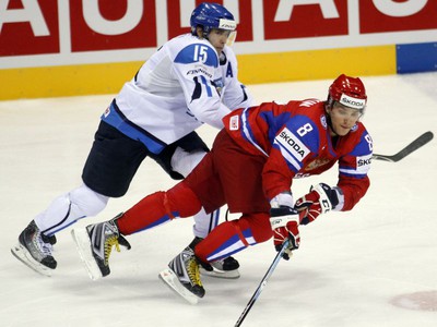 Tuomo Ruutu a Alexander Ovečkin