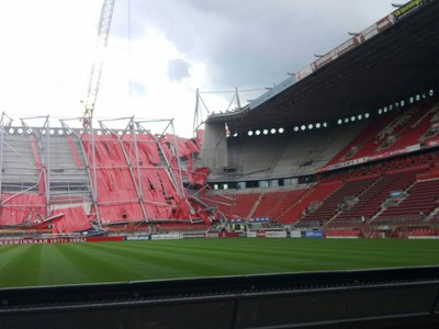 Zrútená strecha štadióna Twente Enschede