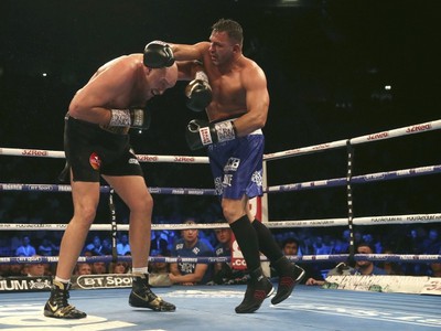Tyson Fury s Nurim Seferim v ringu