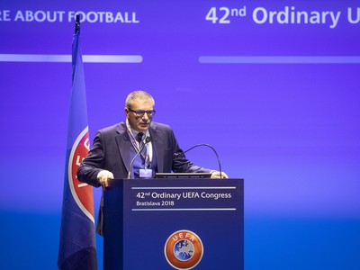Prezident SFZ Ján Kováčik v príhovore počas 42. kongresu UEFA v Bratislave