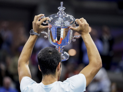 Španielsky tenista Carlos Alcaraz triumfoval v mužskej dvojhre na US Open a získal prvý grandslamový titul v kariére. 