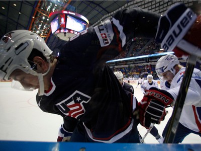Derek Stepan a Nicolas Besch