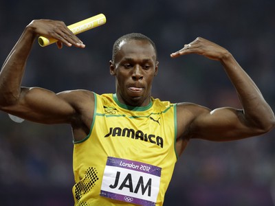 Usain Bolt si triumf v štafete vychutnal