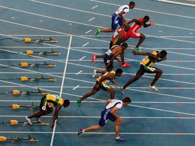 Usain Bolt ulial štart a bol diskvalifikovaný