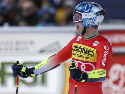 Švajčiar Marco Odermatt v cieli pretekov super-G