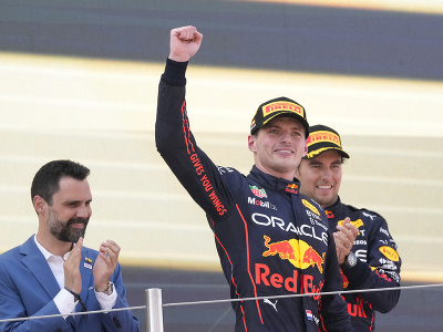 Max Verstappen oslavuje víťazstvo na VC Španielska