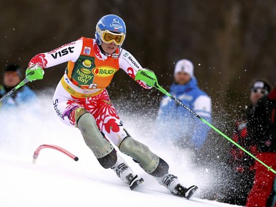 Veronika Zuzulová