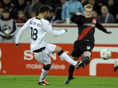 Victor Ruiz a Andre Schuerrle 