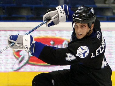 Zakotví Vincent Lecavalier v KHL?