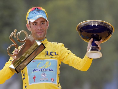 Talian Vincenzo Nibali sa triumfom na Tour zapísal do histórie