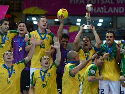 Futsalisti Brazílie sa tešia