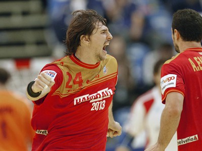 Viran Morros a Alberto