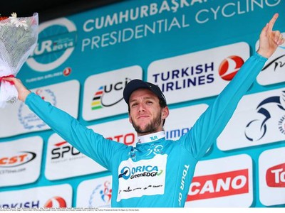 Adam Yates sa stal