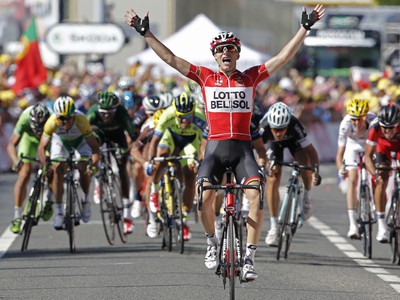 Tony Gallopin a jeho víťazná radosť v cieli 11. etapy Tour