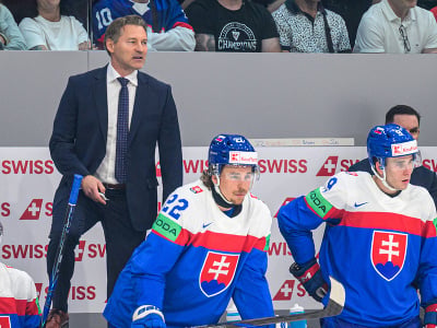 Zľava hokejista Sebastián Čederle,
