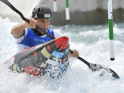 Na snímke slovenský reprezentant vo vodnom slalome Jakub Grigar v semifinálovej jazde kategórie K1 počas XXXII. letných olympijských hier v Tokiu