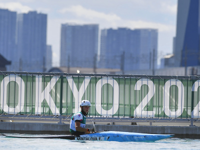 Na snímke slovenská reprezentantka vo vodnom slalome Eliška Mintálová pred semifinálovou jazdou kategórie K1 počas letných olympijských hier v Tokiu