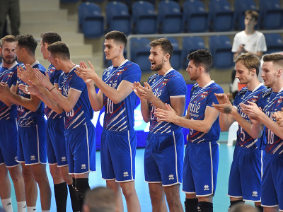 Slovenskí volejbalisti počas súboja Zlatej európskej ligy s Portugalskom