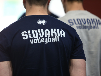 Na snímke slovenskí volejbalisti počas prvého dňa prípravy mužskej slovenskej volejbalovej reprezentácie na Zlatú Európsku ligu 2023