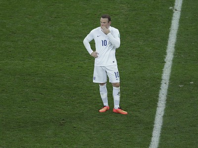 Sklamaný Wayne Rooney