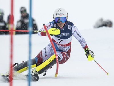 Švajčiarska lyžiarka Wendy Holdenerová na trati kombinačného slalomu