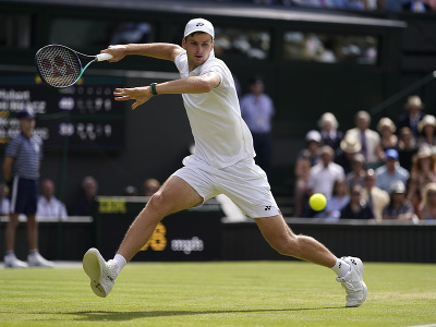 Poliak Hubert Hurkacz v osemfinále Wimbledonu