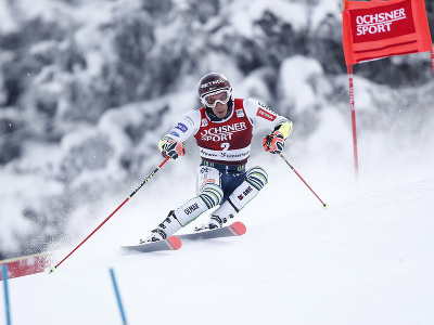 Žan Kranjec počas obrovského slalomu v Lenzerheide