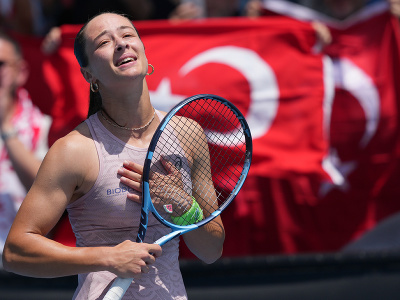 Turecká tenistka Zeynep Sönmezová