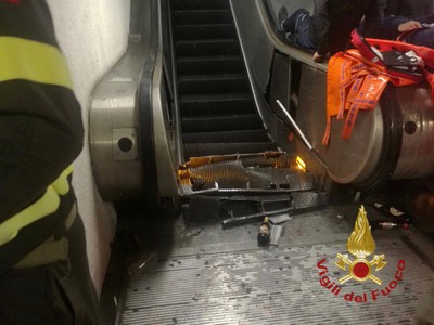 Pri poruche eskalátora v Ríme sa zranilo 20 ľudí