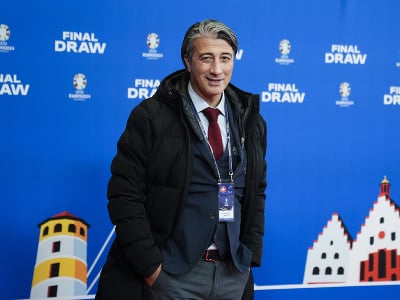 Tréner Švajčiarska Murat Yakin pred žrebom skupín EURO 2024