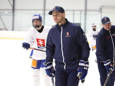 Tréner slovenskej hokejovej reprezentácie
