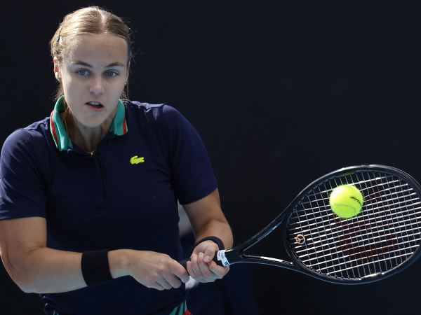 Anna Karolíne Schmiedlová počas zápasu 2. kola Australian Open