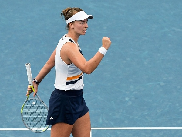 Barbora Krejčíková postúpila do finále v Sydney