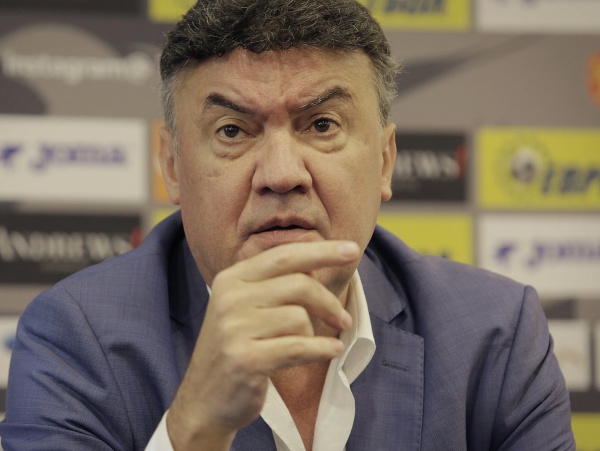 Vyšetrovaný prezident Bulharského futbalového zväzu Borislav Mihajlov 
