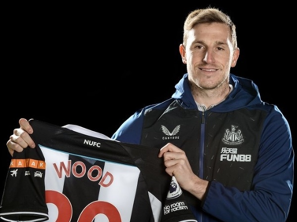 Novozélandský útočník Chris Wood sa stal novou posilou Newcastlu United