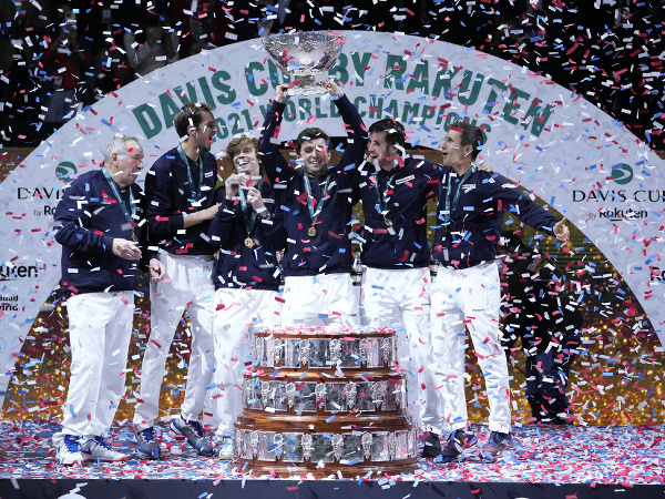 Hráči Ruskej tenisovej federácie sa stali víťazmi finálového turnaja Davisovho pohára v Madride